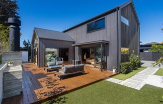 10 Evesham Lane, Springlands