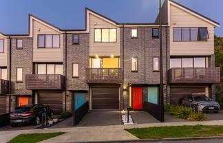 25 Holystone Road, Whitby