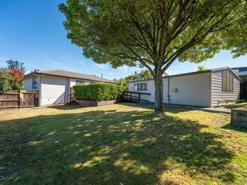 2 Greenwich Street, Richmond Heights