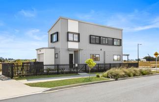 52 Te Taiheke Road, Karaka
