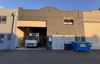 Industrial unit on Newton Street