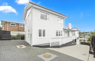 68A Sunnynook Road, Forrest Hill
