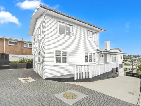 68A Sunnynook Road, Sunnynook