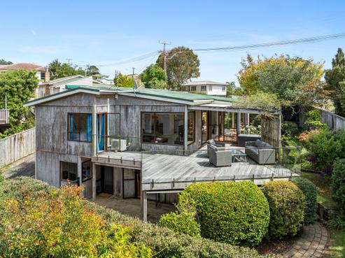 1/16 Arran Road, Browns Bay
