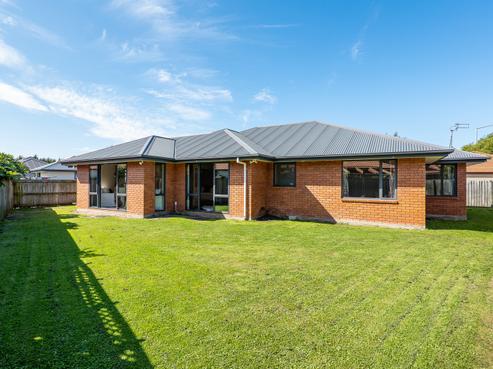 17 Saint Thomas Place, Woolston
