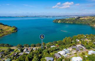 72 Clinton Road, Matakana