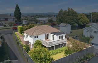 11 Lincoln Terrace, Greerton