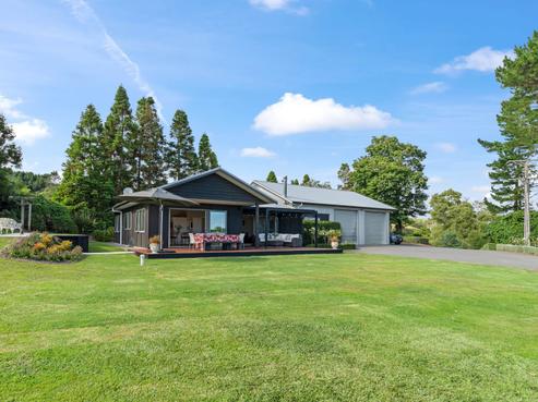 767 Mokau Road, Uruti