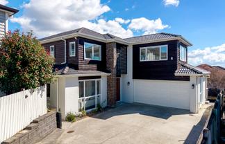 16 Evelina Lane, Flat Bush