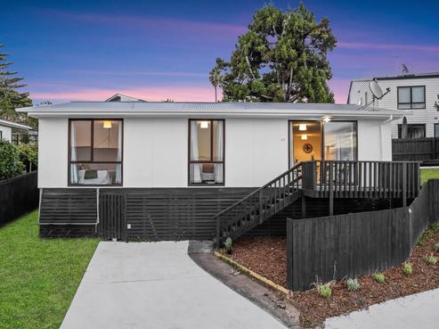 47 Lilburn Crescent, Massey