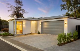 12 Grange Street, Hillsborough