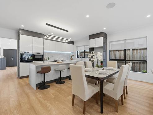 16 Hermes Road, Flat Bush