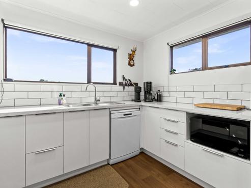 34 Shortland Street, Tamatea
