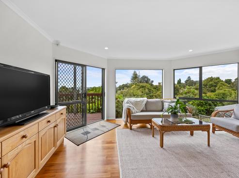 41 Omana Heights Drive, Maraetai