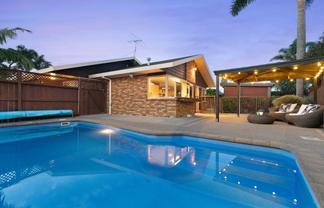 11 Graham Tagg Close, Pahurehure