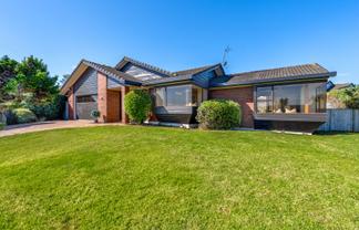 105 Oliver Road, Eastern Beach