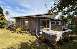 24 Taharepa Road, Hilltop