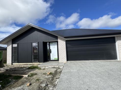 84D Nelson Street, Elgin