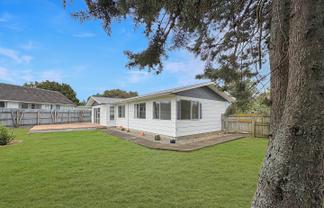 1 Strathmore Avenue , Levin