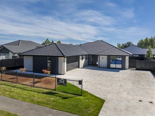 9 Petre Lane, East Taieri