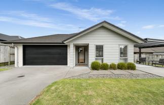 14 Conniston Way, Pyes Pa