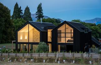 13 Theodore Court, Wanaka