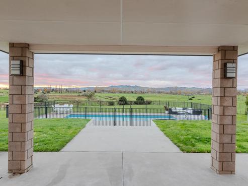275 Redoubt Road, Cambridge