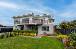 2/38A Maltby Avenue, West End