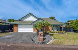 20 Jan Higgins Place, Golflands