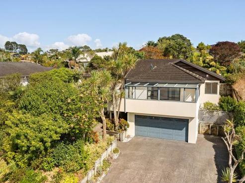 8 Pegasus Terrace, Gulf Harbour