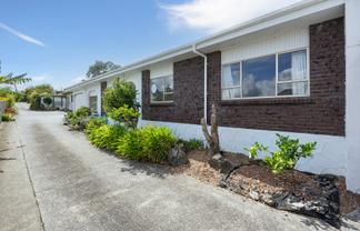 1/51A View Road, Henderson