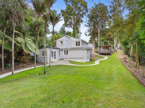 22 Hollywood Avenue, Titirangi