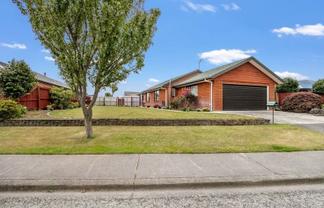 2 Canon Stack Place, Kaiapoi