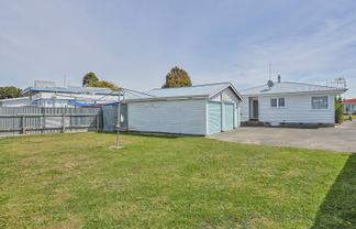 110 Morris Spence Avenue, Onekawa
