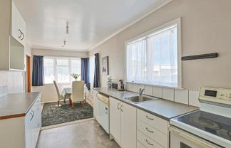 110 Morris Spence Avenue, Onekawa