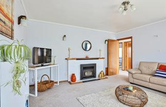 110 Morris Spence Avenue, Onekawa
