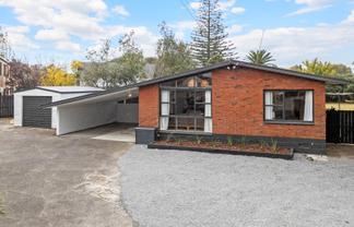 24 Lynette Place, Mangere