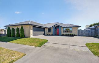 7 Cressy Place, Darfield