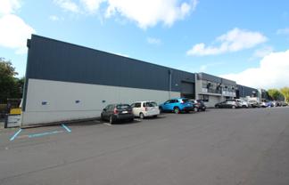 Highly functional office/warehouse