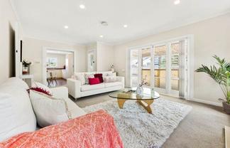 2102 Great North Road, Avondale