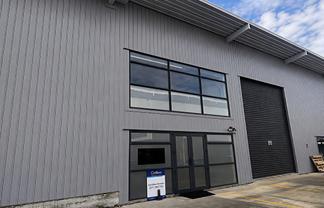 Solid Unit in Tightly Held Industrial Precinct