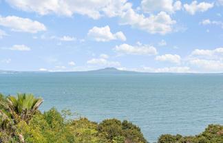 773 Whangaparaoa Road, Manly