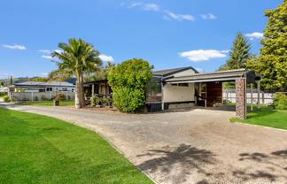 102 Oak Street, Mangapapa