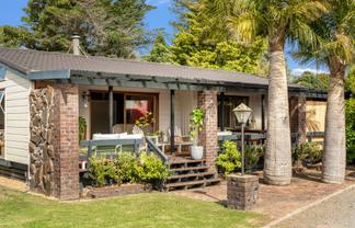 102 Oak Street, Mangapapa