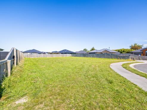7 Shier Place, Amberley