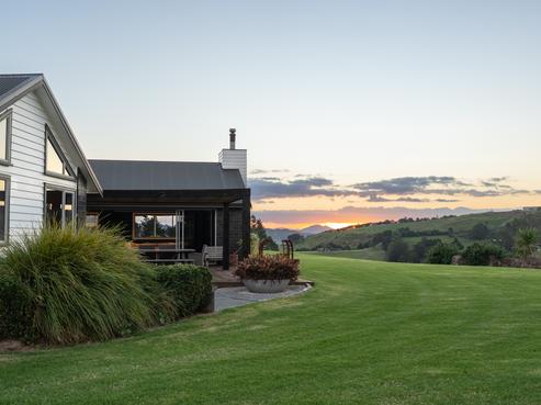 7 Rydean Way, Kauri