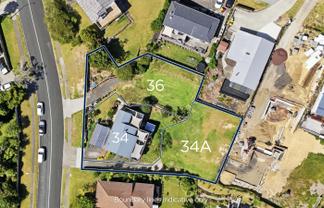 34, 34A an Weetman Drive, Browns Bay