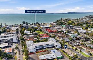 5/773 Beach Road, Browns Bay