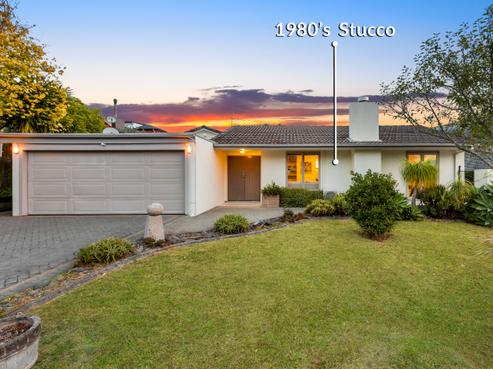 4 Coldham Crescent, Saint Johns