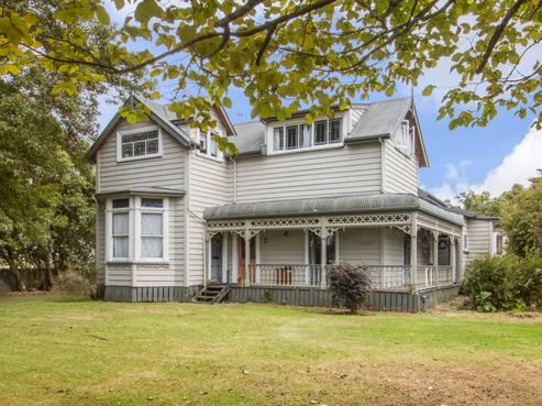80 Consols Street, Waihi